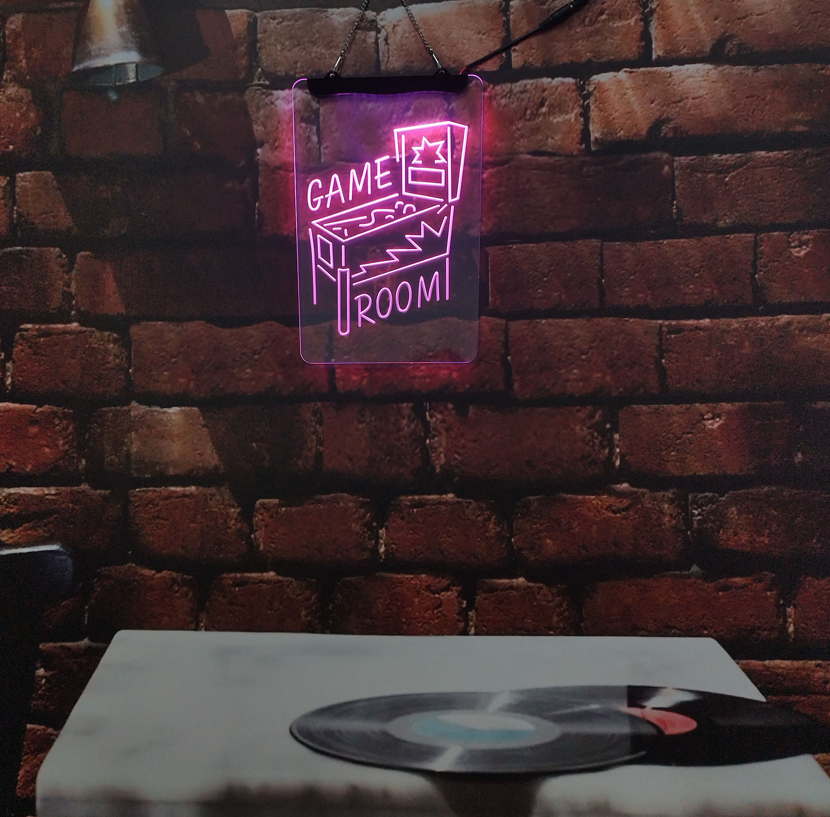 Game room, bar, LED neon sign, - Board Game Store recensione e prezzo