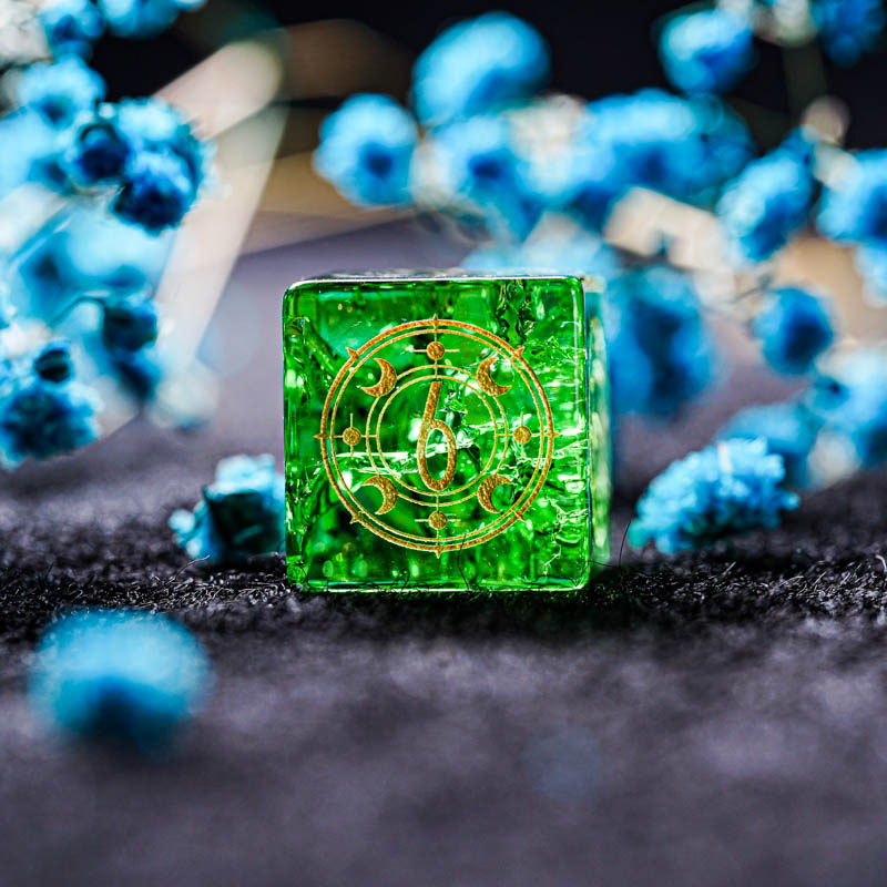 Green Glass D&D Dice Set Handm - Board Game Logo recensione e prezzo