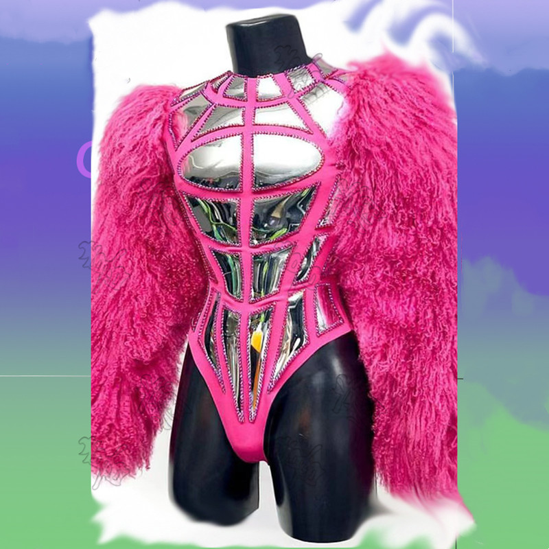 Fur Sleeve Laser Bodysuit Bar  - Board Game Yogi recensione e prezzo