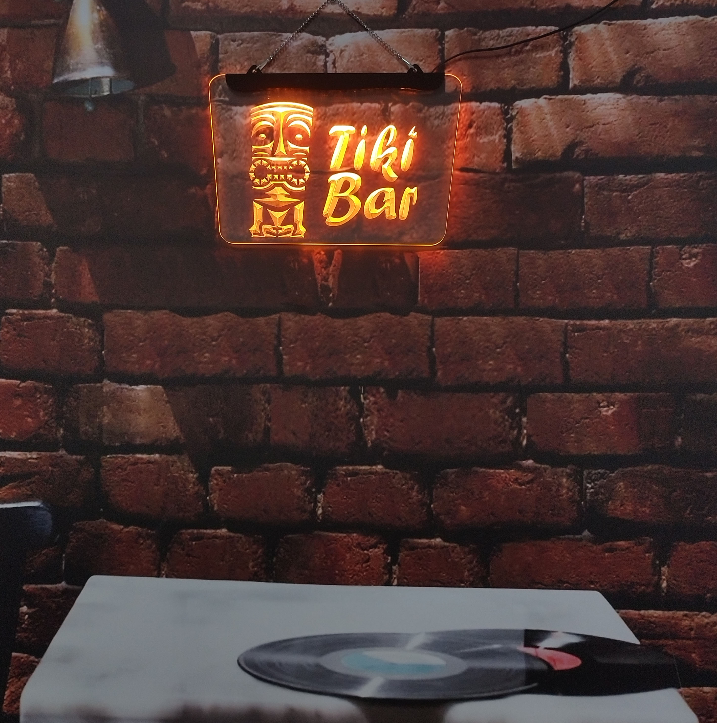 Beer, bar, club, LED neon sign - Board Game Store recensione e prezzo